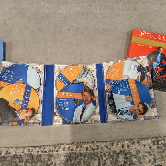 House Season1-4 DVDs - Picture 3 of 5